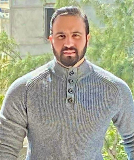 صورة المؤلف إسلام جمال